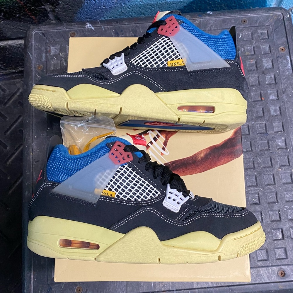Air Jordan 4 Retro “Union off Noir”